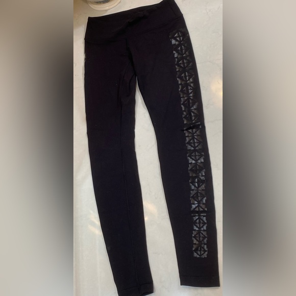 Lululemon leggings 6 - Picture 4 of 7